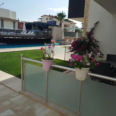 Stone House Aparts 1 1 Mit Poolterrasse Kalkan No 1 Apartament